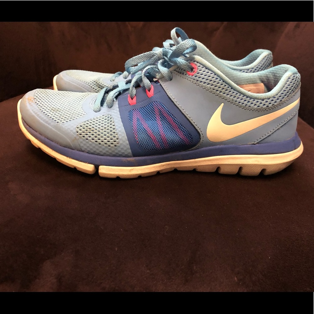 Nike shoes